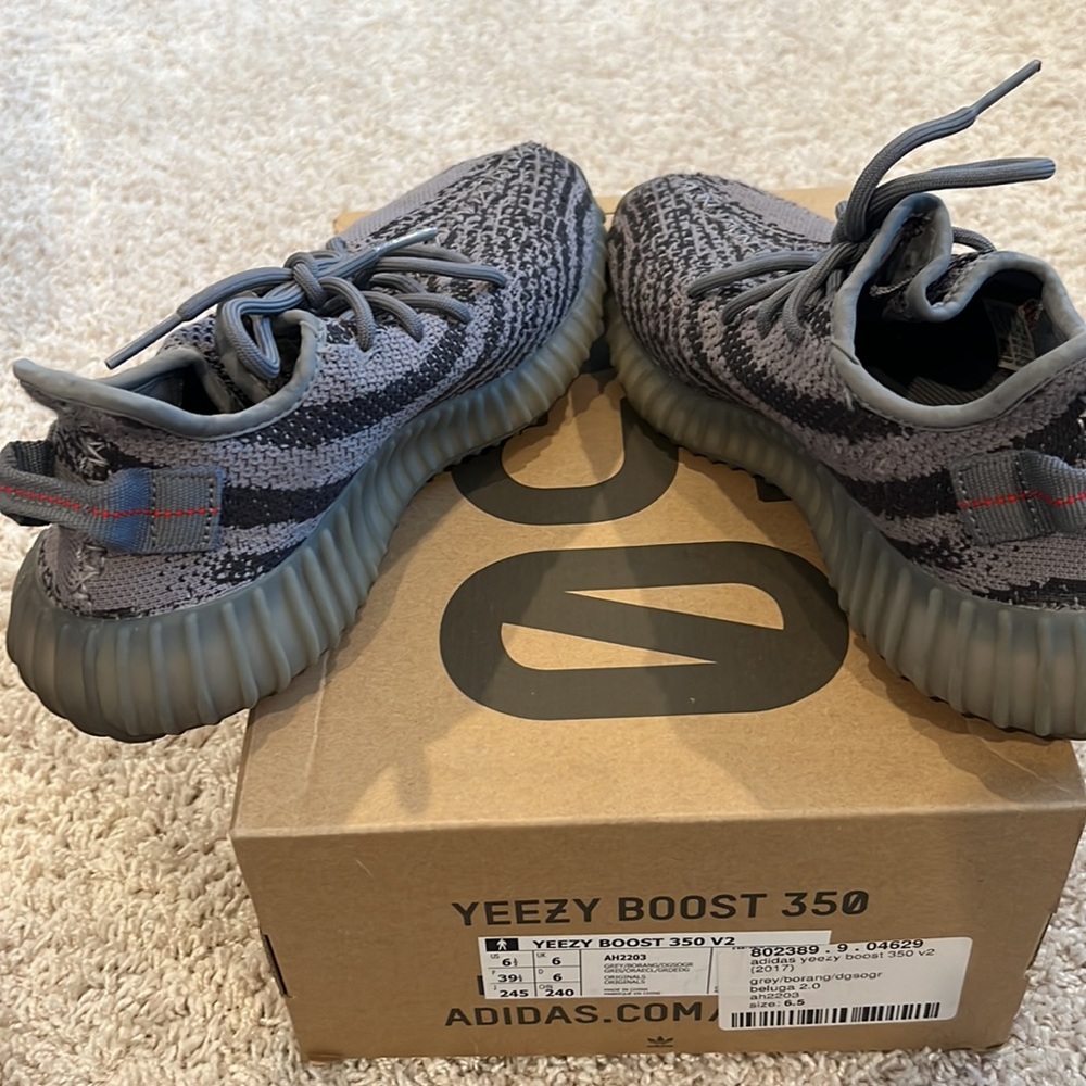 Yeezy 350 - image 7